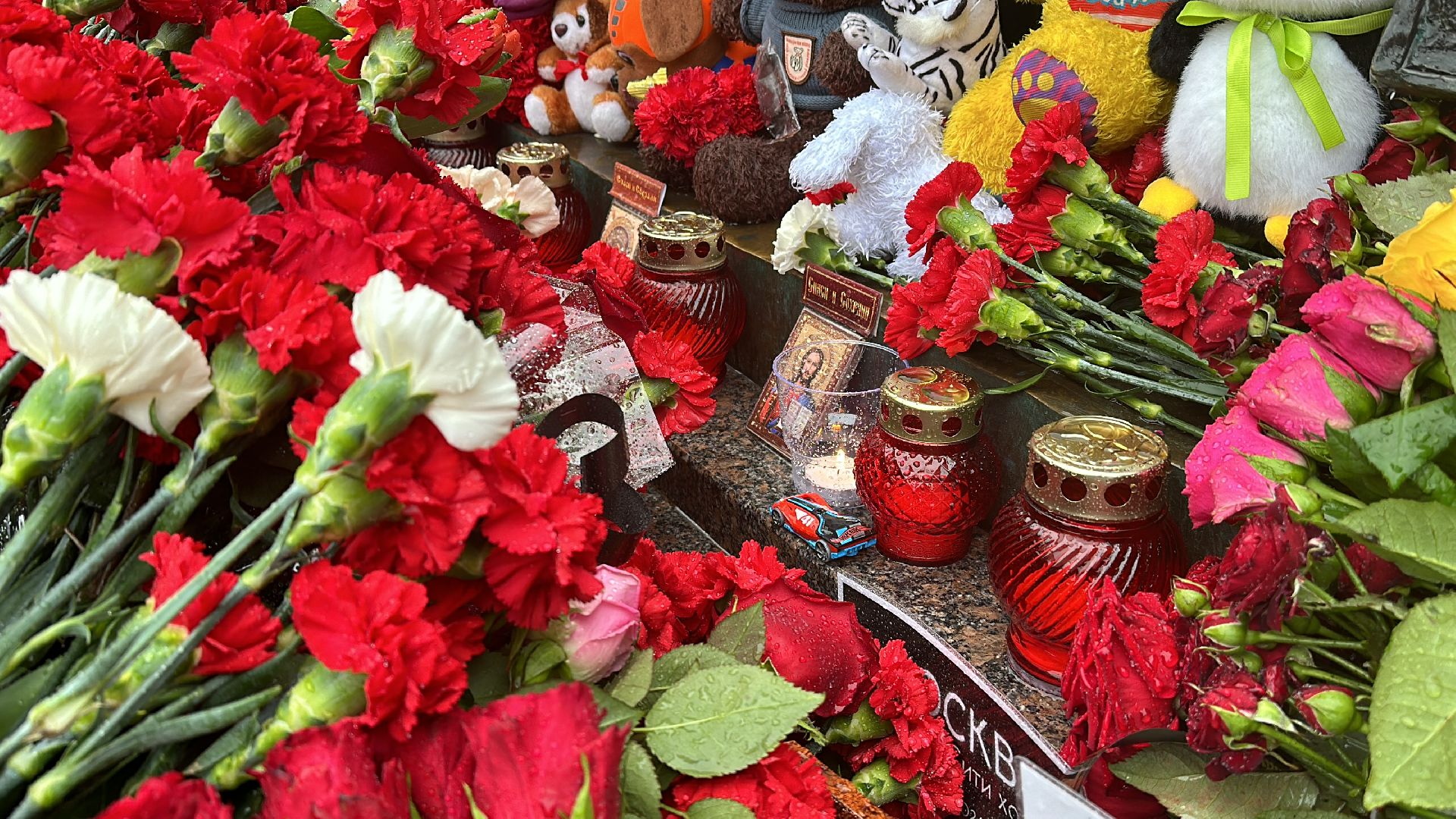 Клин, общество, теракт, память, акция памяти, Крокус,