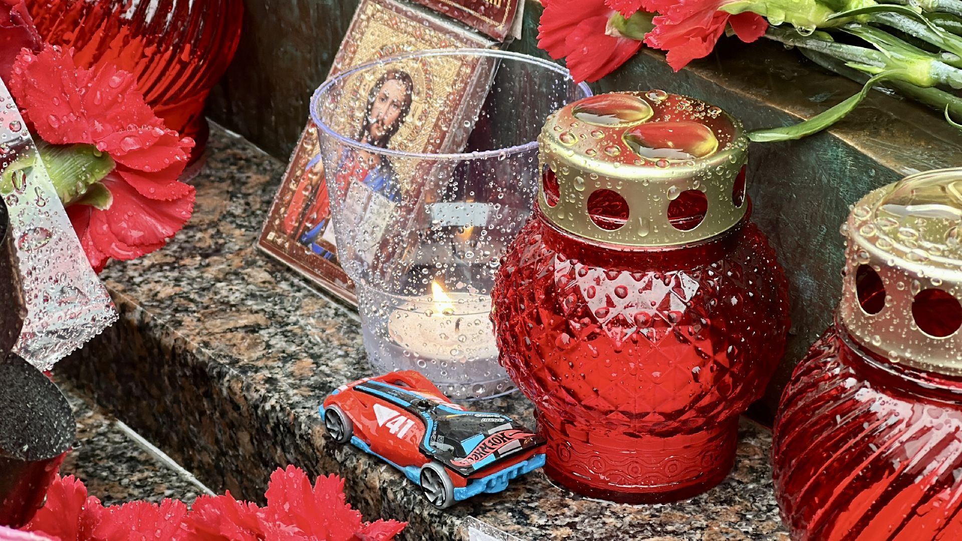 Клин, общество, теракт, память, акция памяти, Крокус,