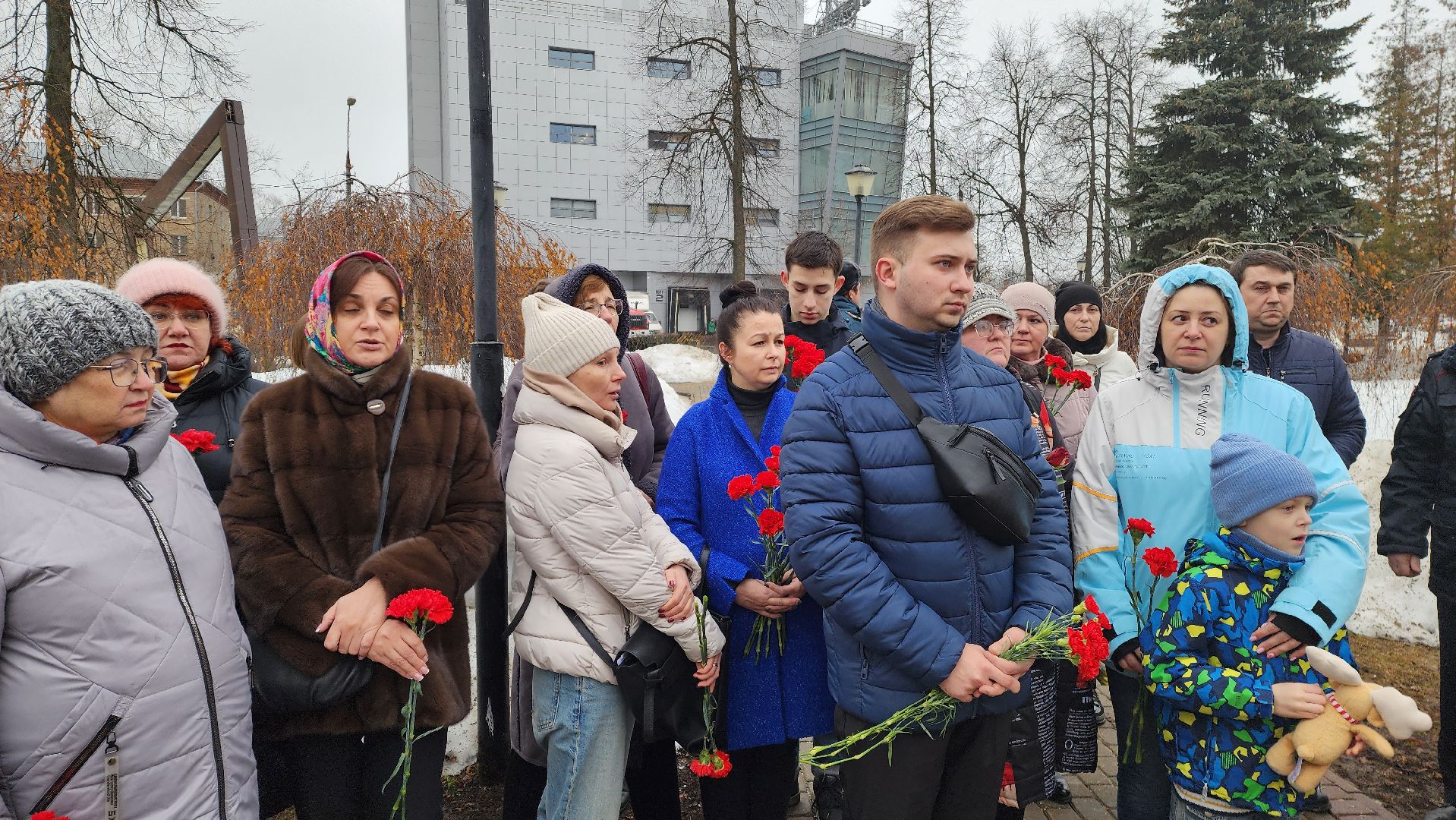 Подмосковье, Городской округ Пушкинский, Ивантеевка, Митинг, скорбь, крокус сити холл,теракт,