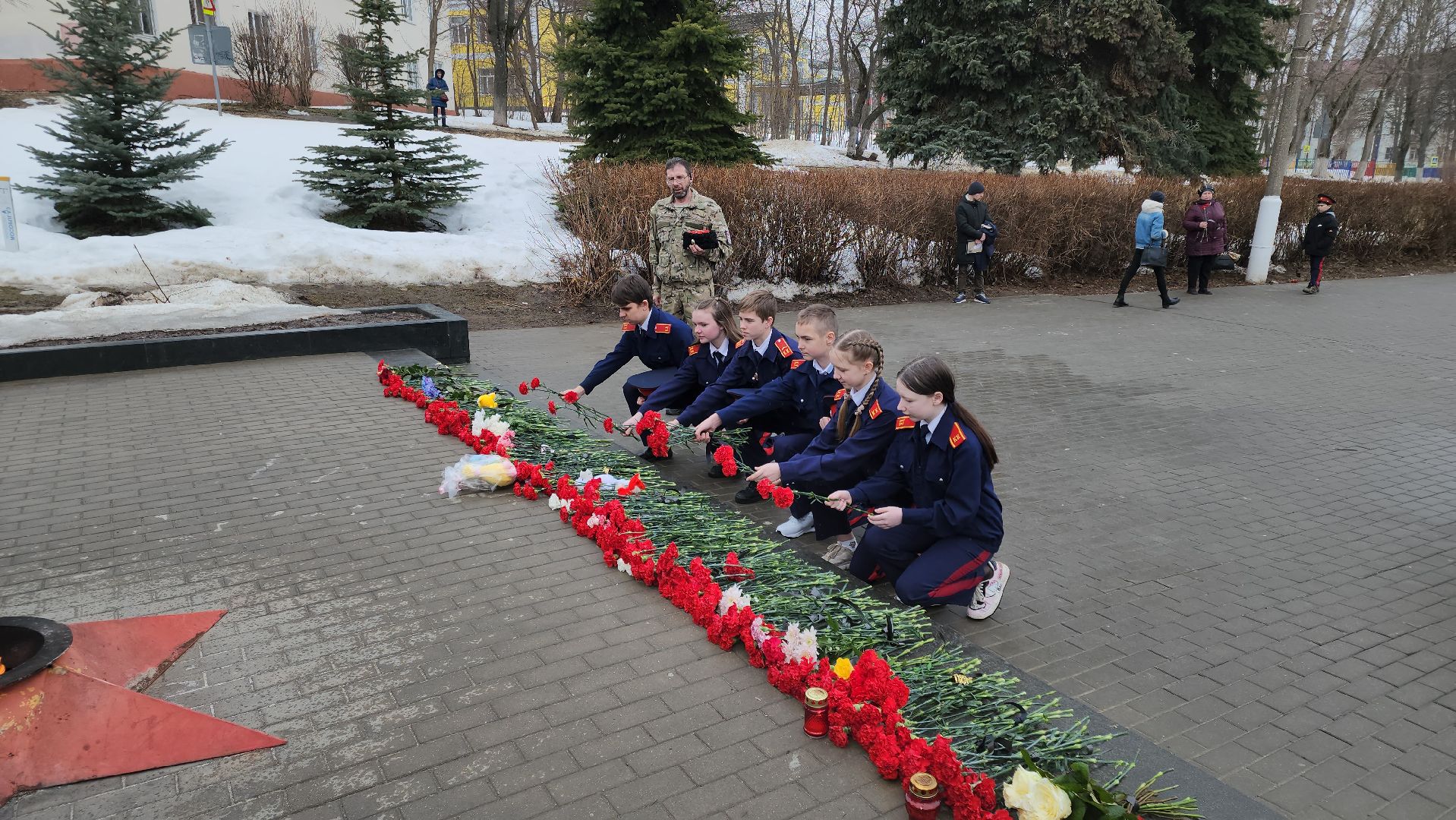 кашира, аллея славы, вечный огонь, общенациональный траур, крокус сити холл, красногорск, теракт,