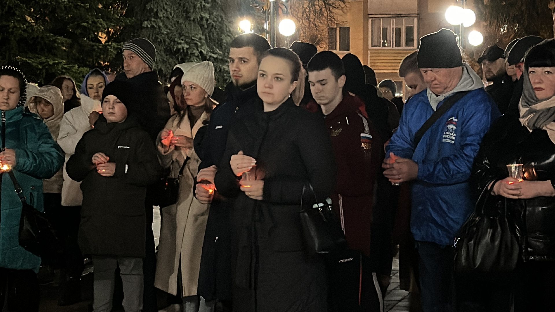 Клин, общество, помним, память, акции, свеча памяти, Крокус, люди,теракт,