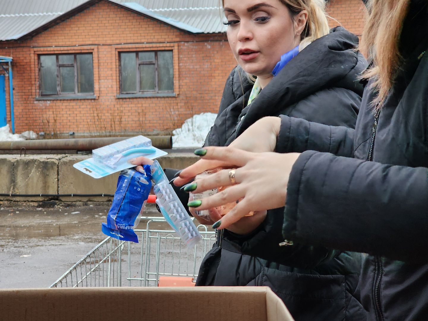 Гумаритарная помощь, Дубна, союз женщин россии,