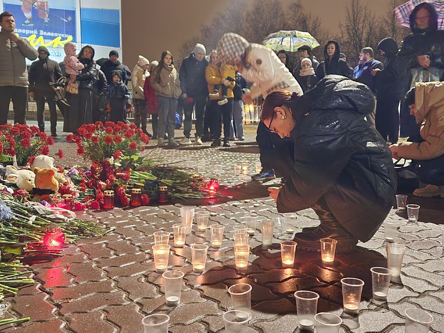 воскресенск, память погибших, крокус сити холл, стихийный мемориал,теракт,