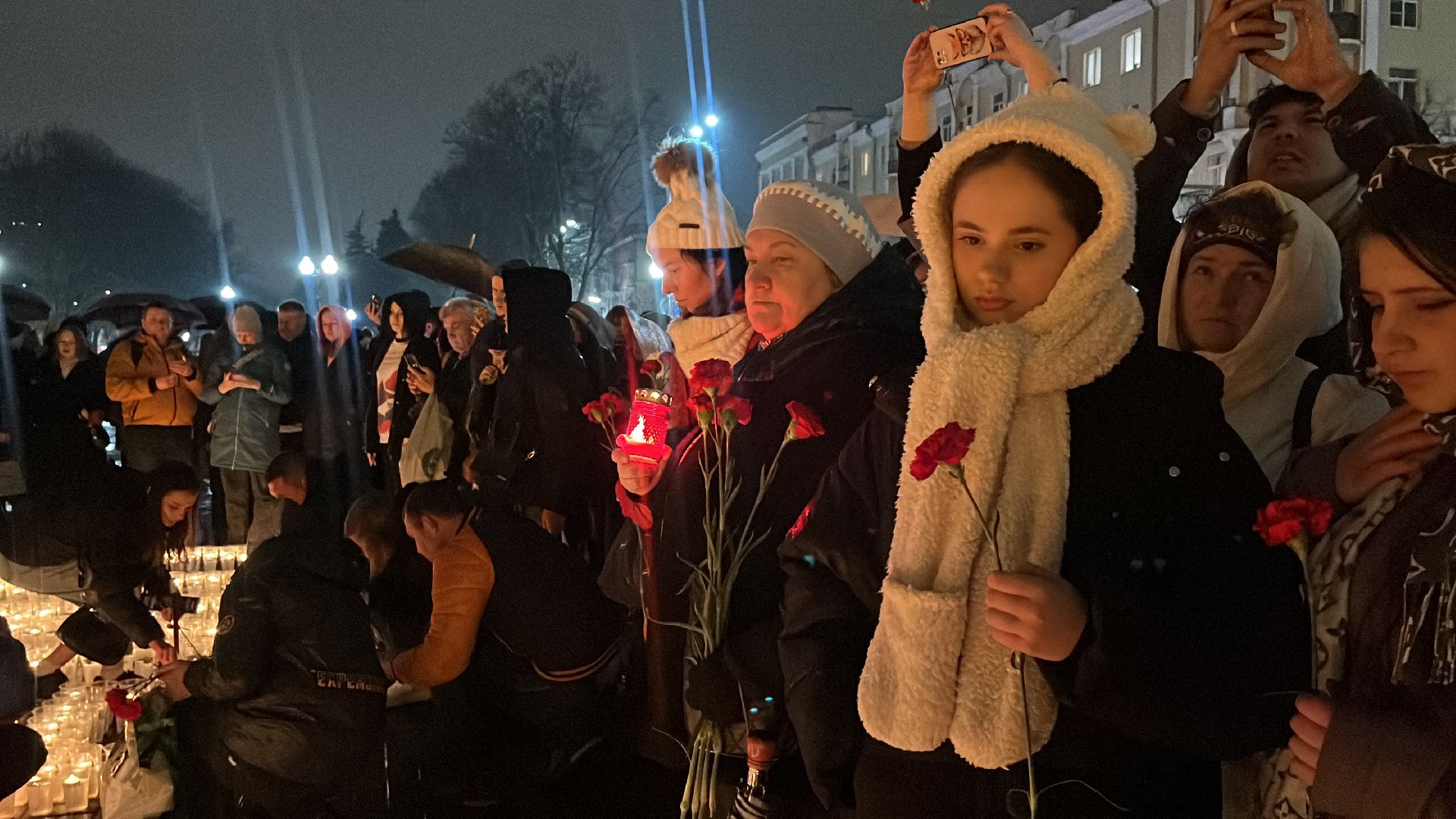 крокус сити холл, свеча памяти, мемориал, память погибших,теракт,