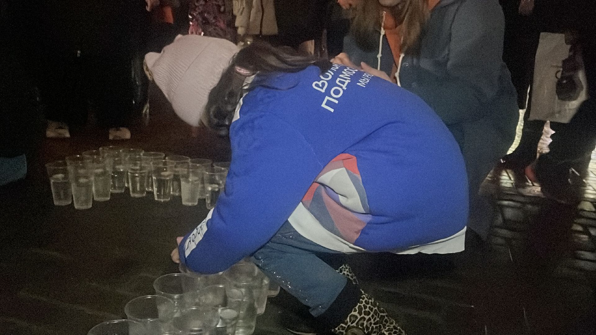 крокус сити холл, свеча памяти, мемориал, память погибших,теракт,