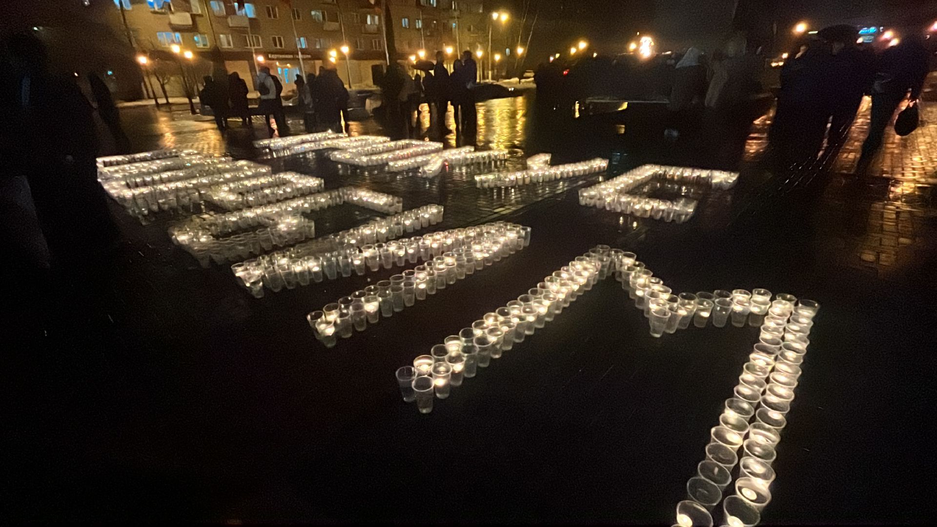 крокус сити холл, свеча памяти, мемориал, память погибших,теракт,