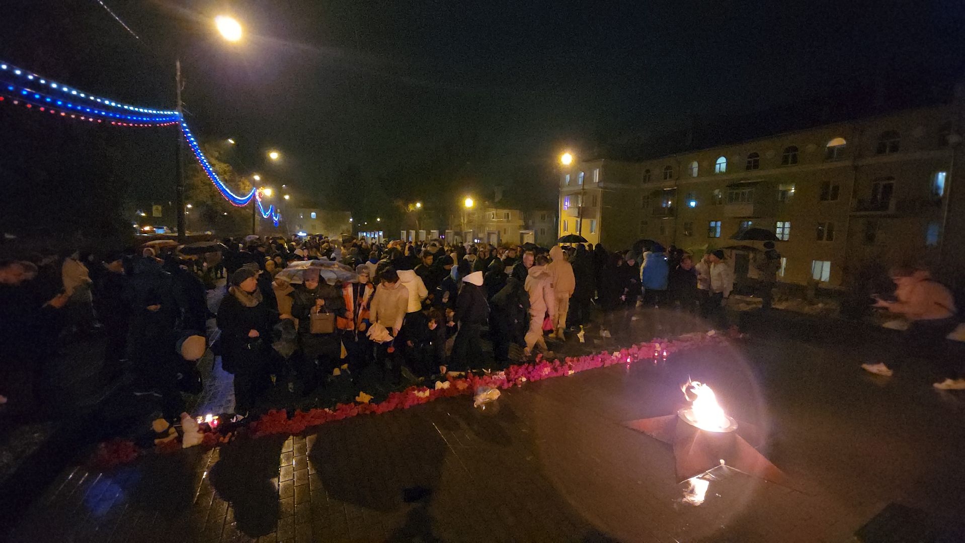 кашира, аллея славы, свеча памяти, траур, митинг,теракт,