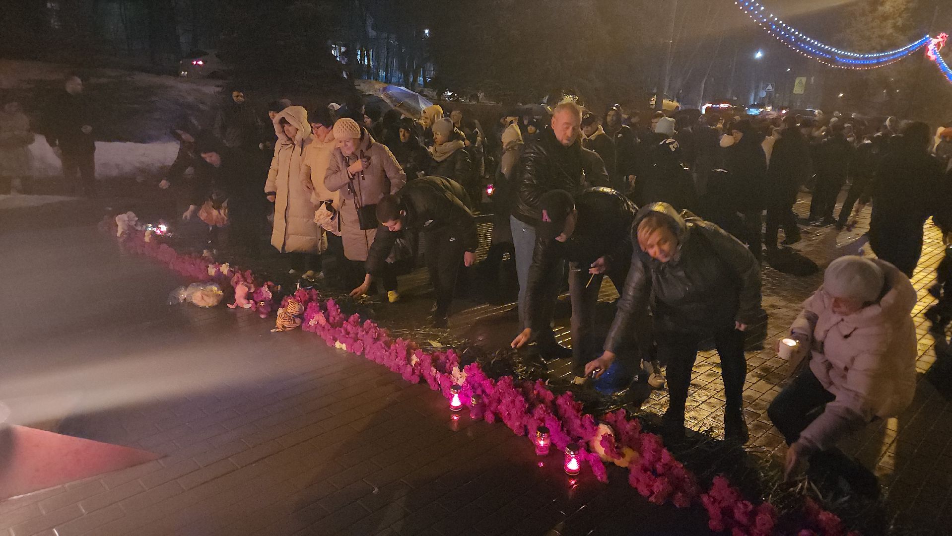 кашира, аллея славы, свеча памяти, траур, митинг,теракт,