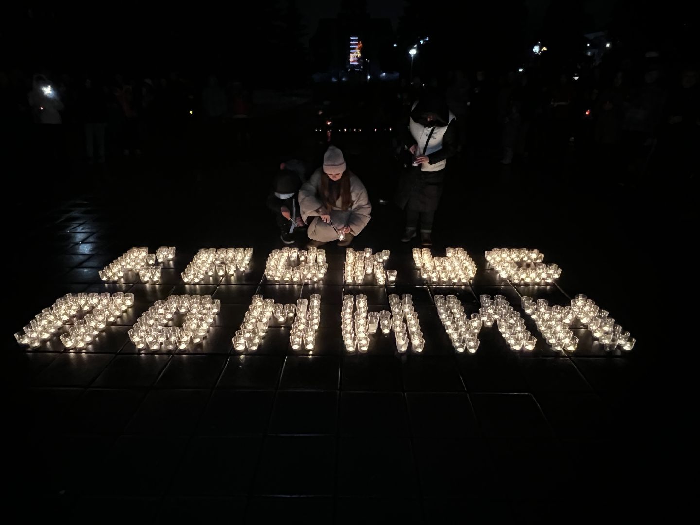 Солнечногорск, свеча памяти, стихийный мемориал, жители,теракт,