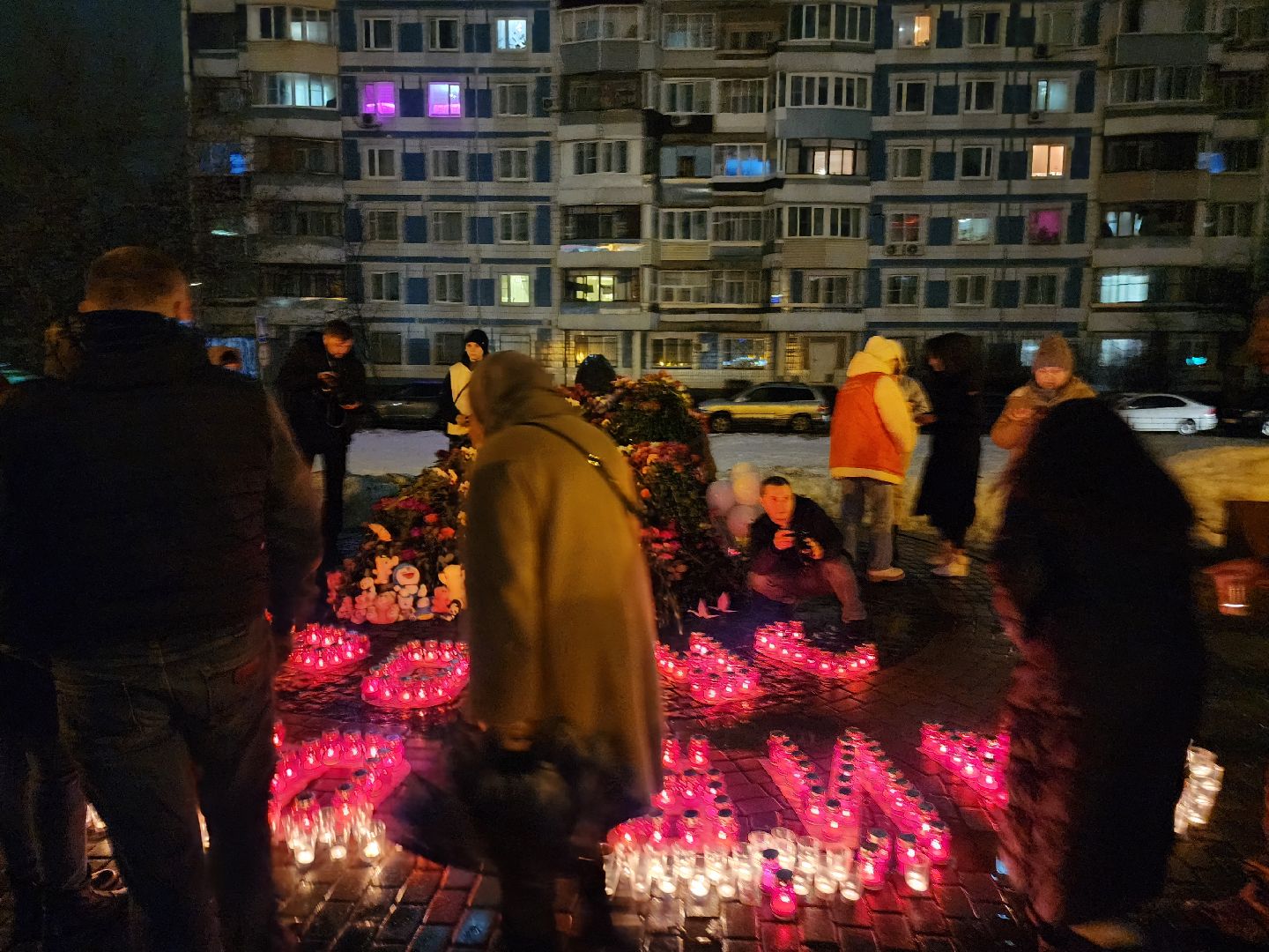 серпухов, свеча памяти, подмосковье, крокус сити холл,теракт,