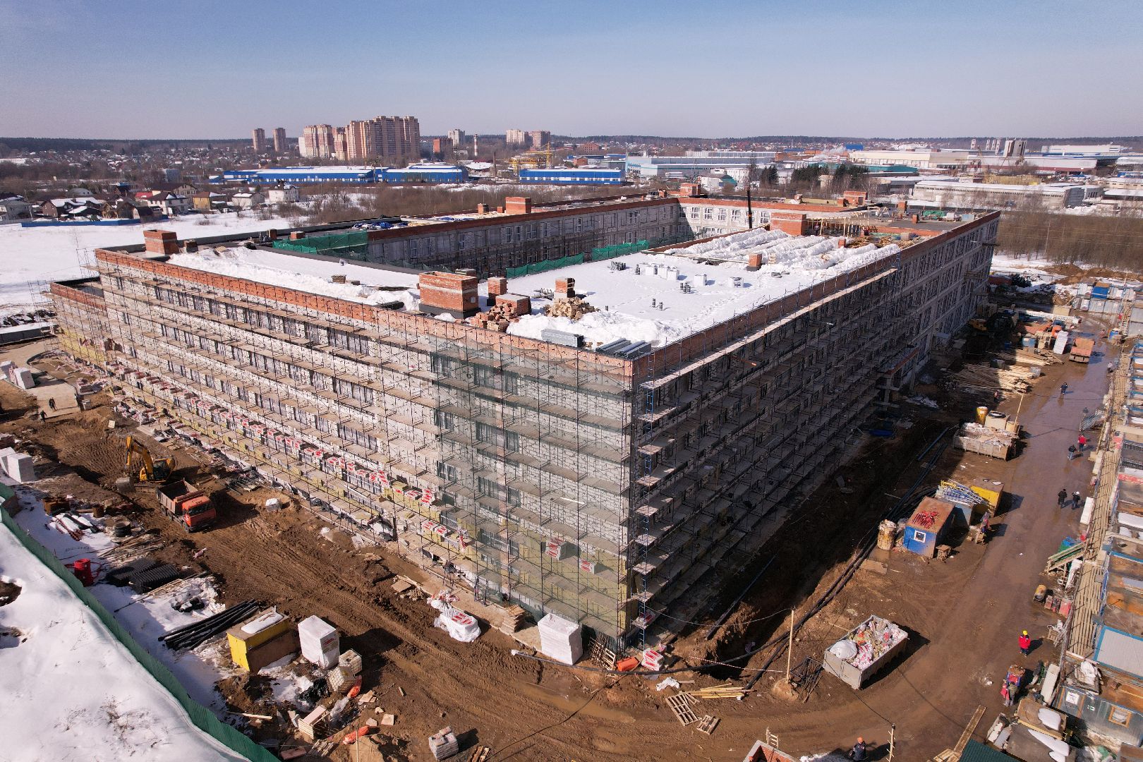 видео с коптера, Лобня, центр образования,