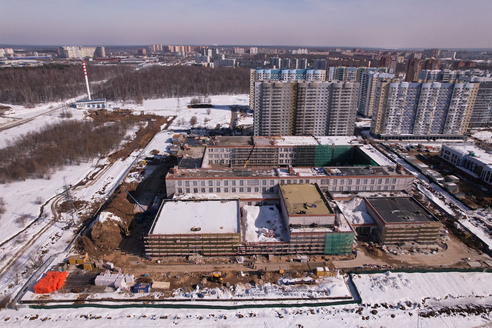 видео с коптера, Лобня, центр образования,