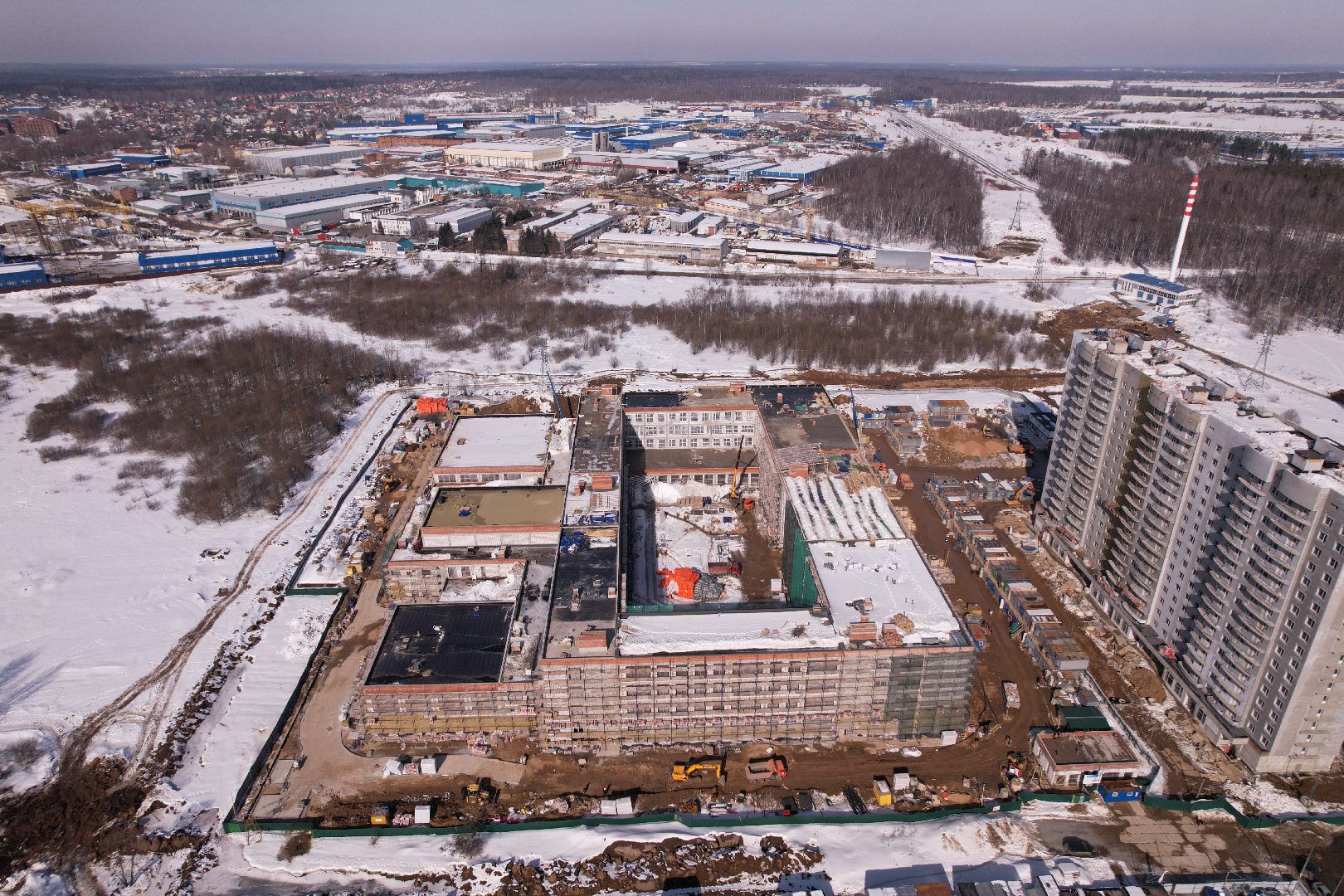 видео с коптера, Лобня, центр образования,