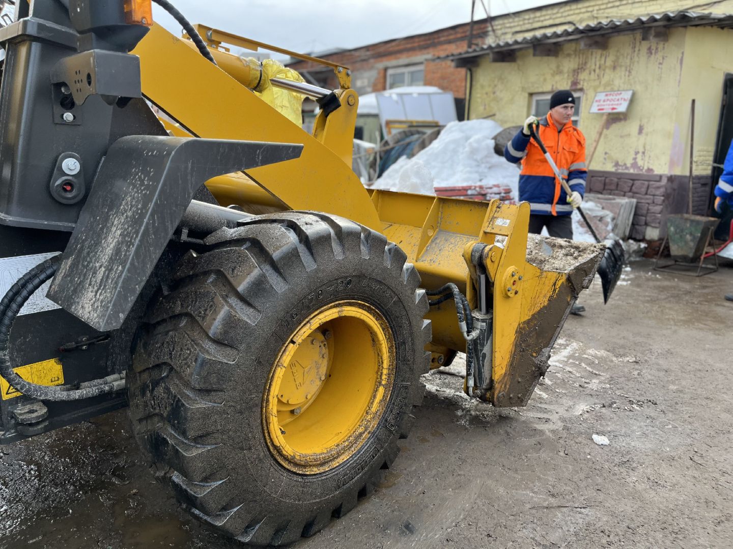 наро-фоминск, наро-фоминский городской округ, коммунальная техника, весенняя уборка, мбу благоустройство и дорожное хозяйство,