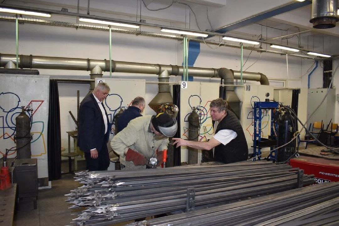 Балашиха, Реутов, Подмосковье, СВО, гуманитарная помощь, печи, депутаты, Тарас Ефимов, студенты, колледжи