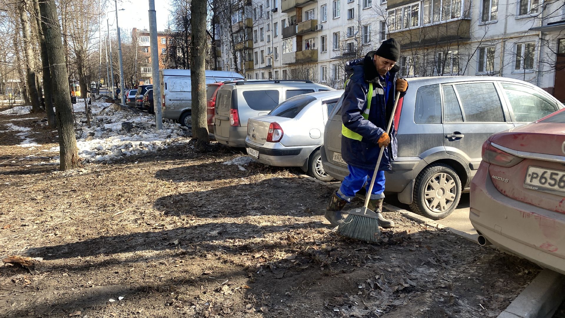 уборка города, уборка дворов после зимы, мбу благоустройство, ленинский городской округ, видное,