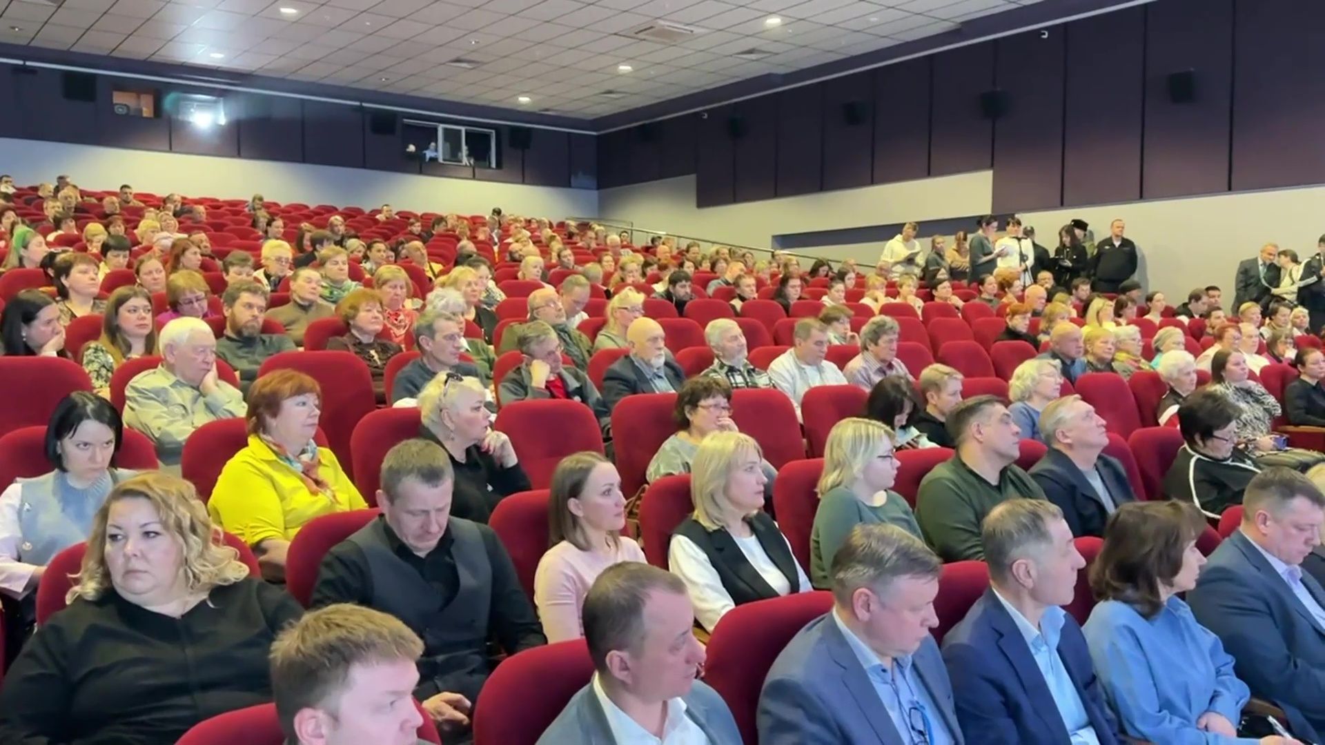 Реутов, выездная администрация, встреча с жителями, воспро-ответ,СВО, сети, помощь,