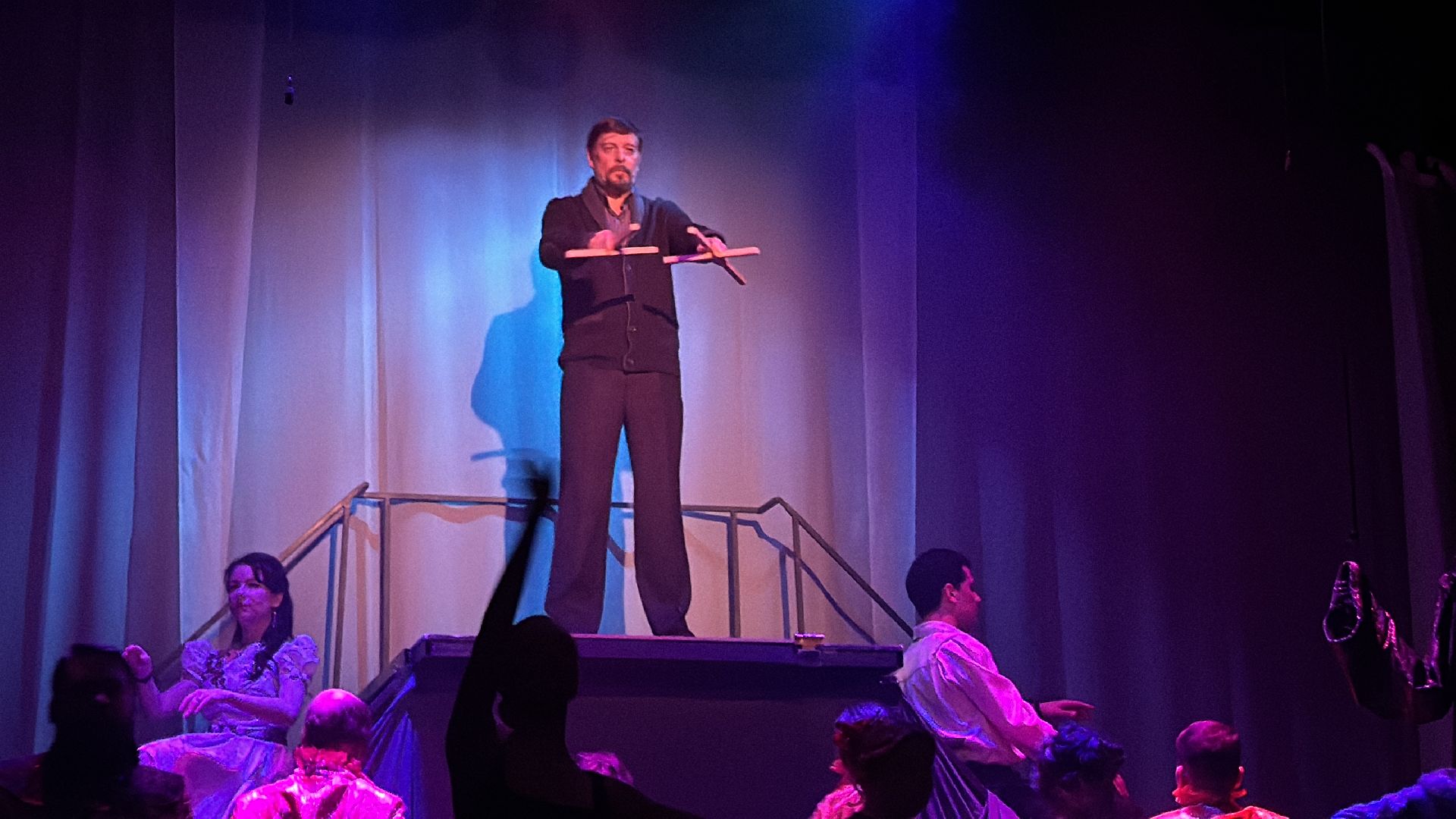 Одинцово, Театр Крылья, Жаворонки,