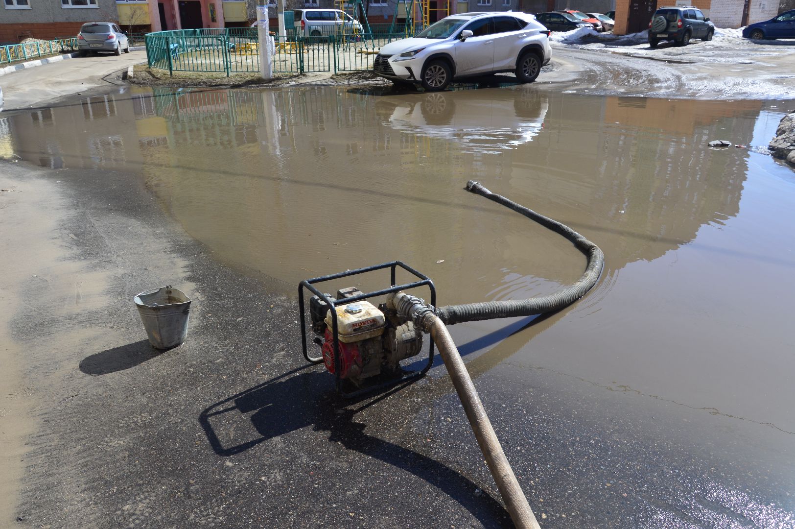 шатура, жкх, жкх и благоустройство, жкх подмосковье, откачка луж, лужа,