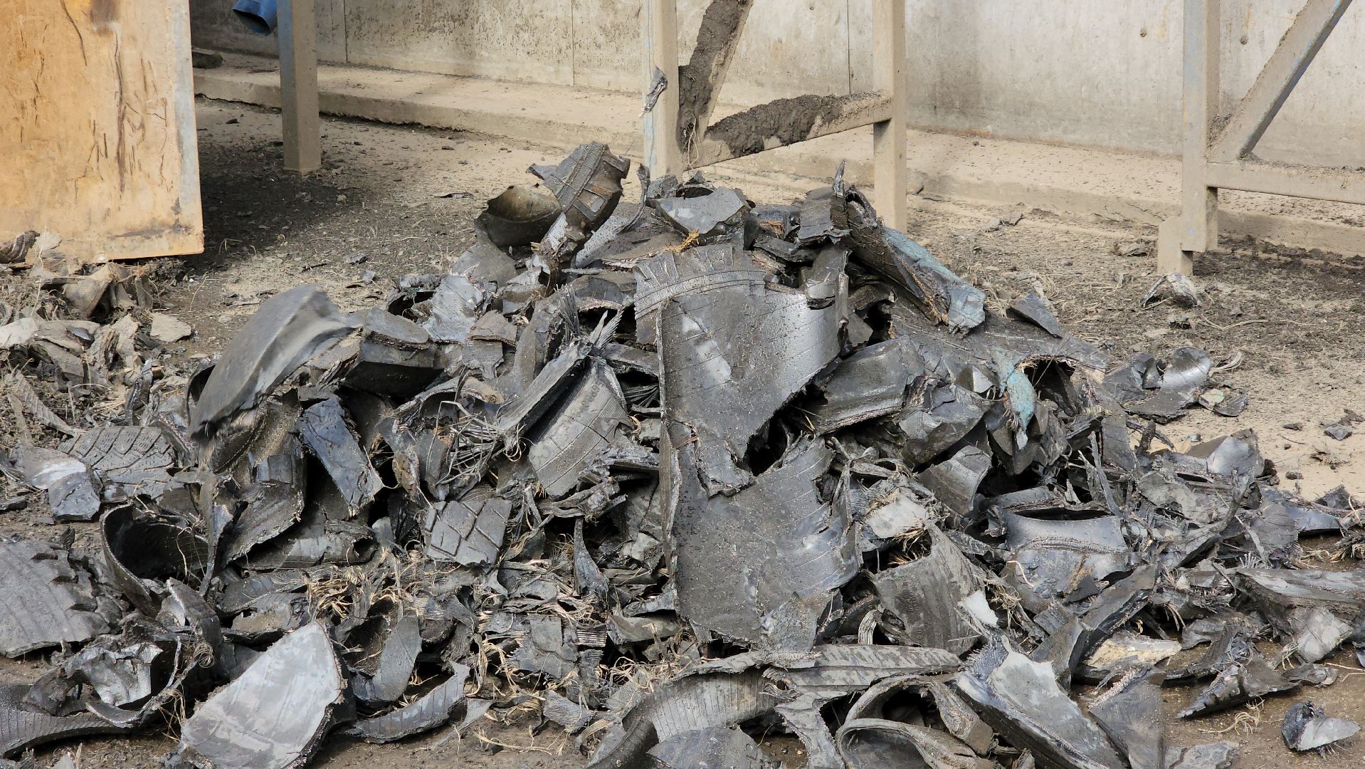 сдай шины на мегабак, акция, экология, переработка вторсырья,