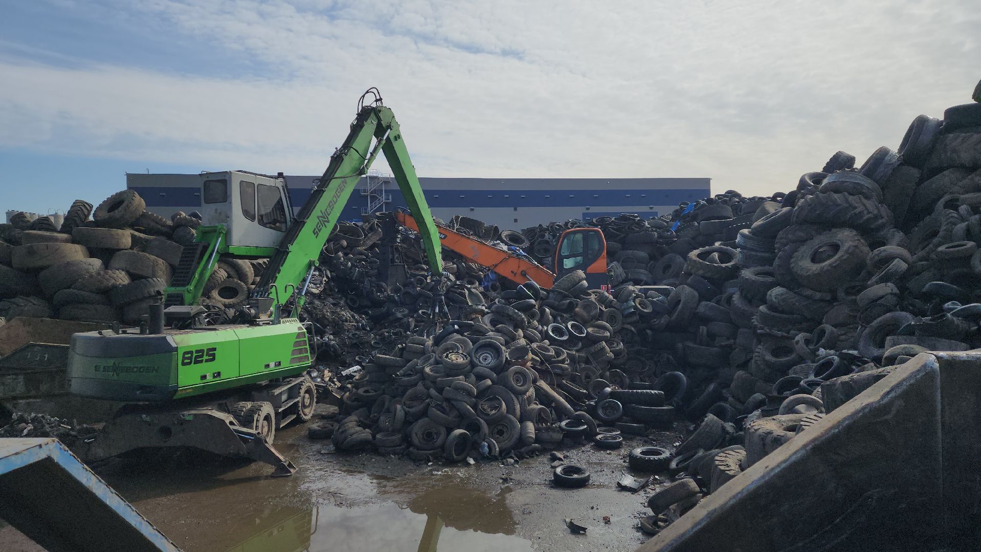 сдай шины на мегабак, акция, экология, переработка вторсырья,