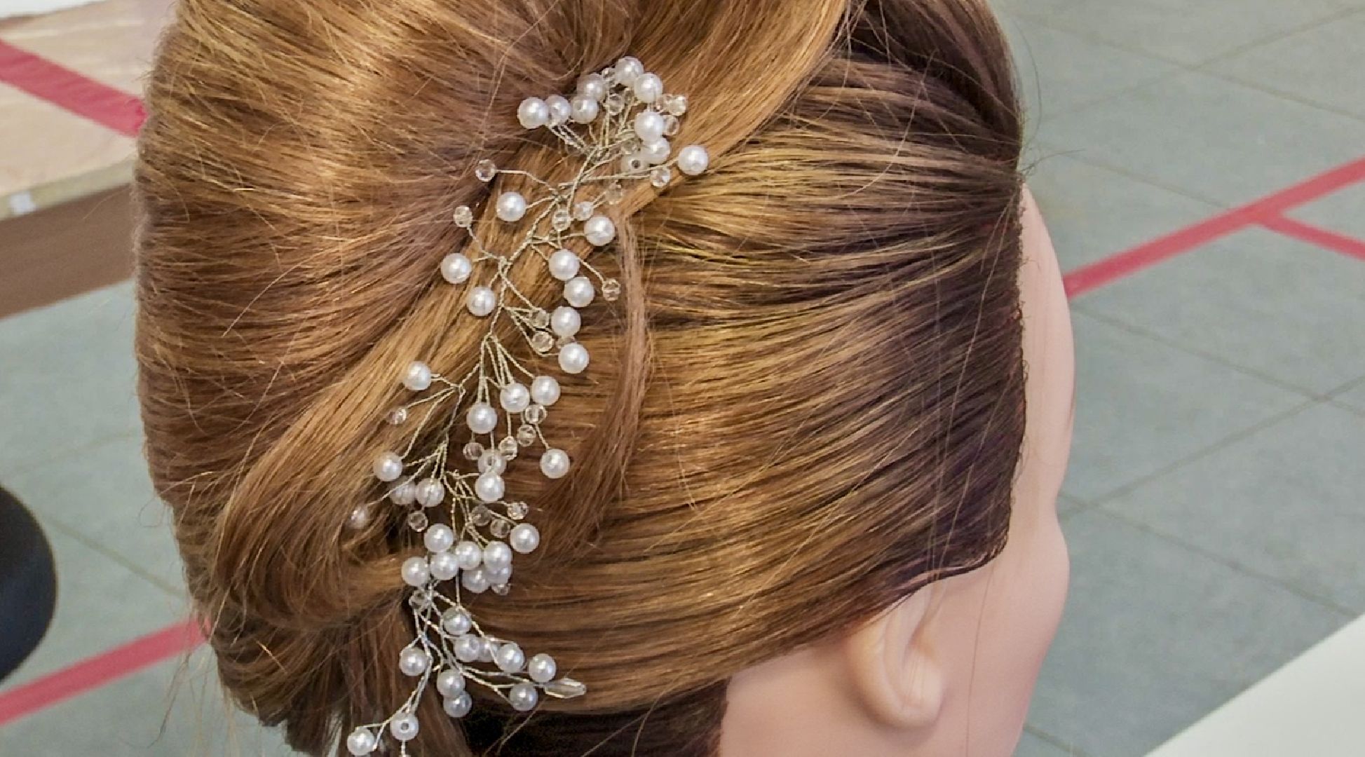 Клин, общество, молодежь, образование, парикмахеры,