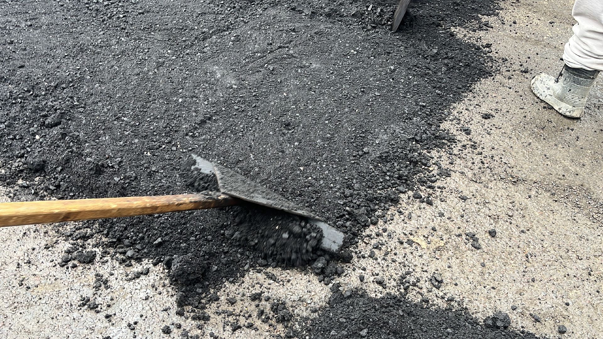 ремонт дорог, ремонт дороги, ямочный ремонт, ямы,