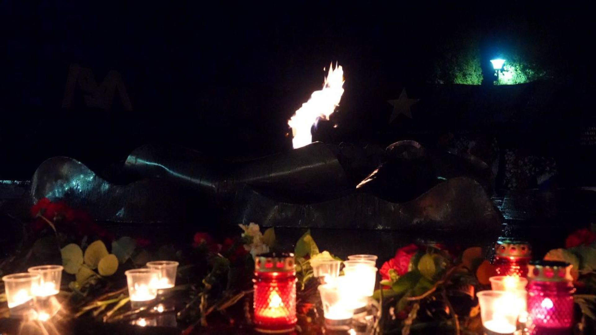 Память, Крокус Сити Холл, Свеча памяти, Журавли, Вечный огонь, Скорбь,теракт,