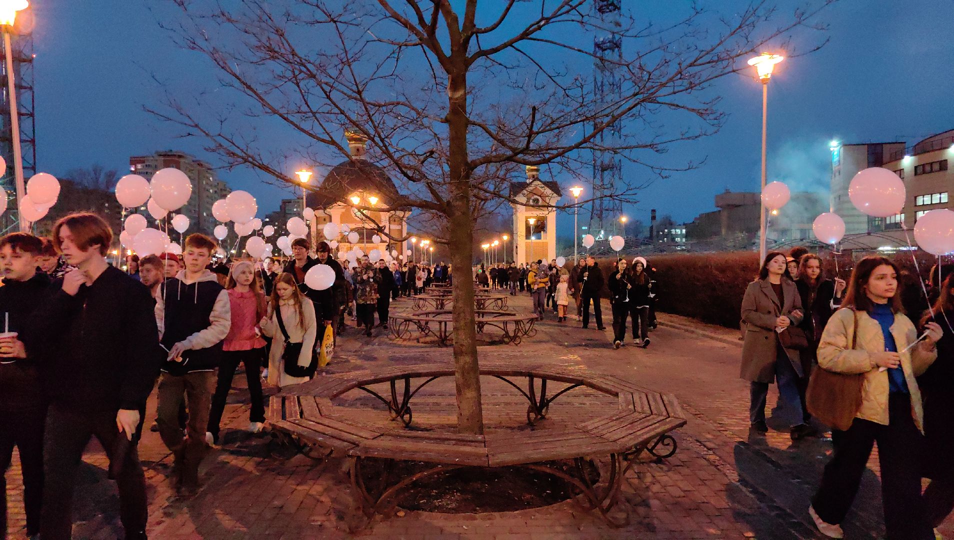 крокус сити холл, теракт, память о погибших, акция журавли,