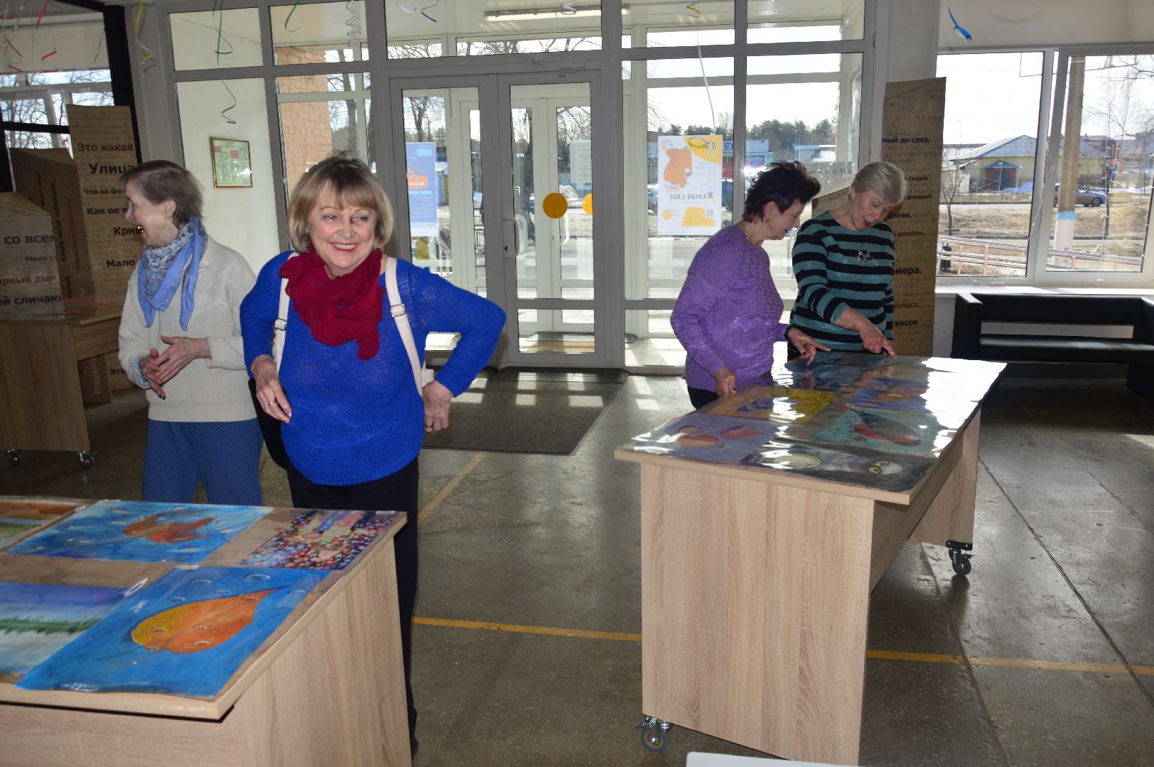 шатура, выставка картин, вернисаж, активное долголетие, библиотека, городской округ культура,