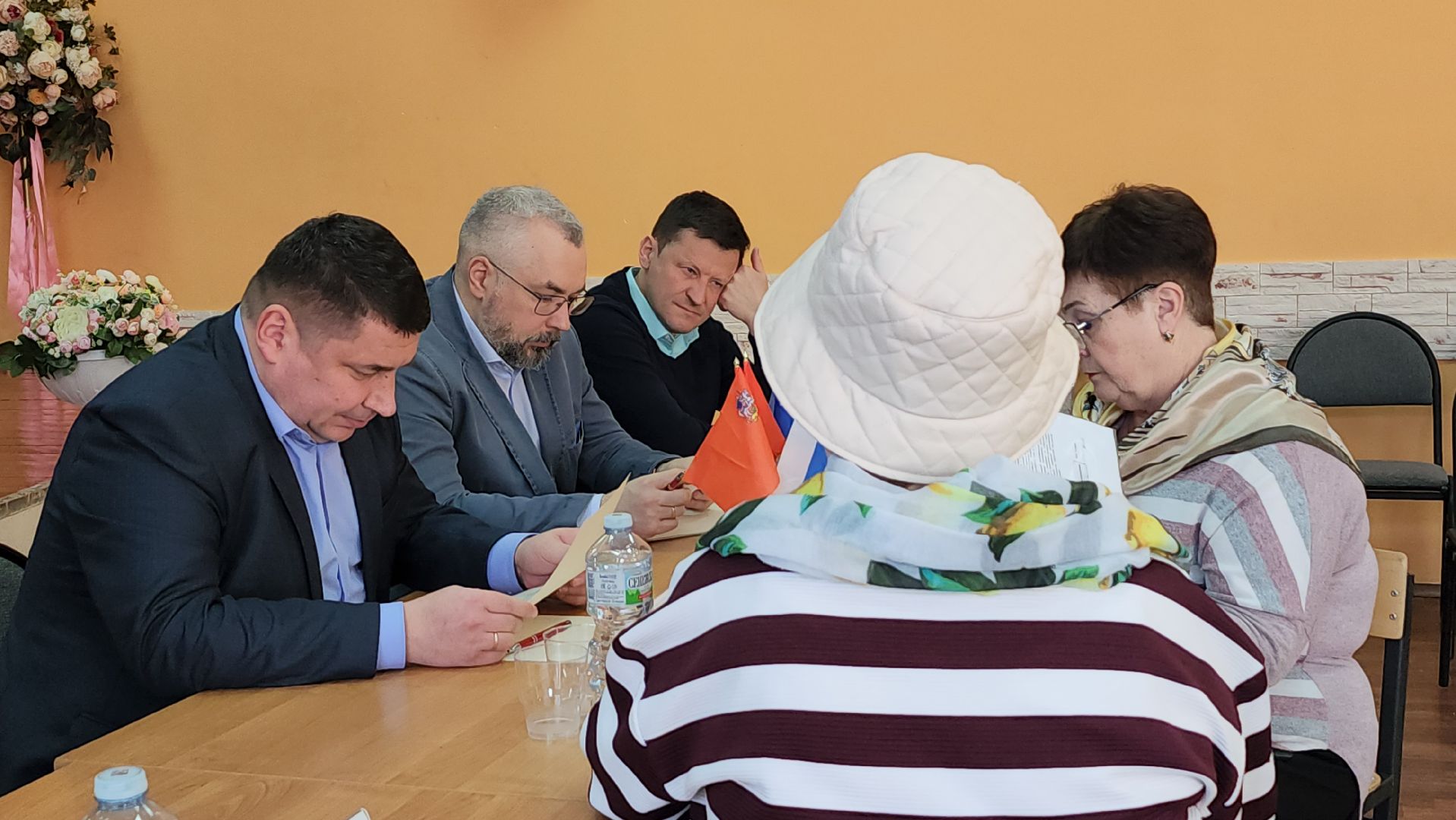 выездная администрация, серпухов, школа 4, улица коншиных, микрорайон бумажной фабрики, тротуар,