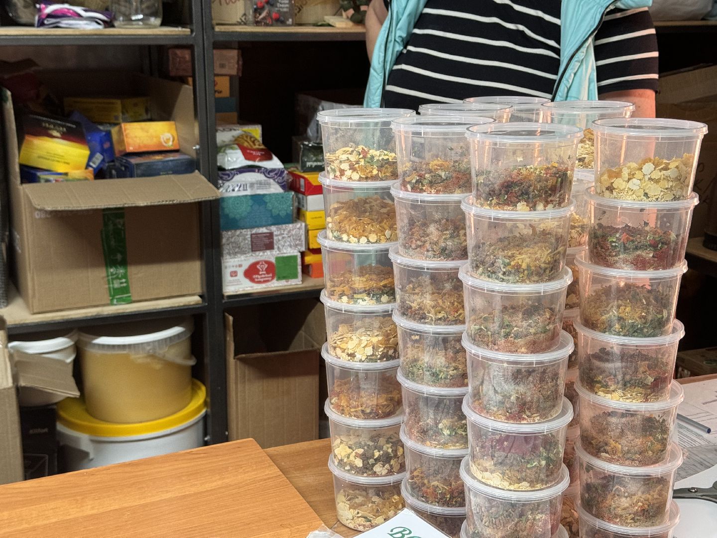 шаховская, специальная военная операция, штаб помощи, волонтер, сухие супы,