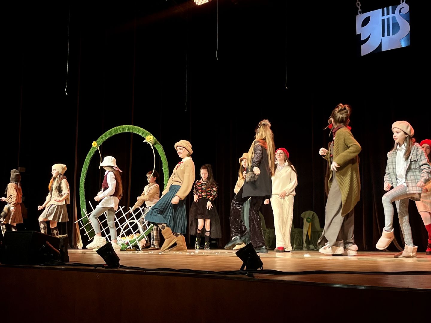 наро-фоминск, любительский театр, ЦДК ЗВЕЗДА, наро-фоминский городской округ,