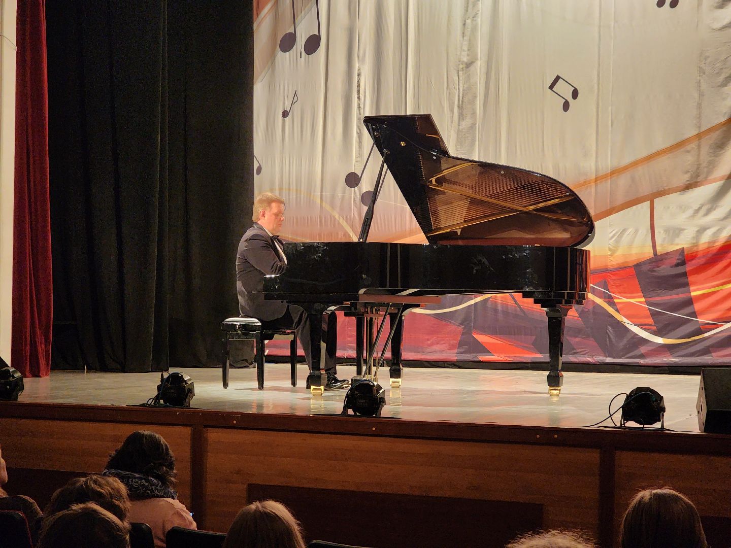 пушкино, музыкальный вечер, классическая музыка, зрители,