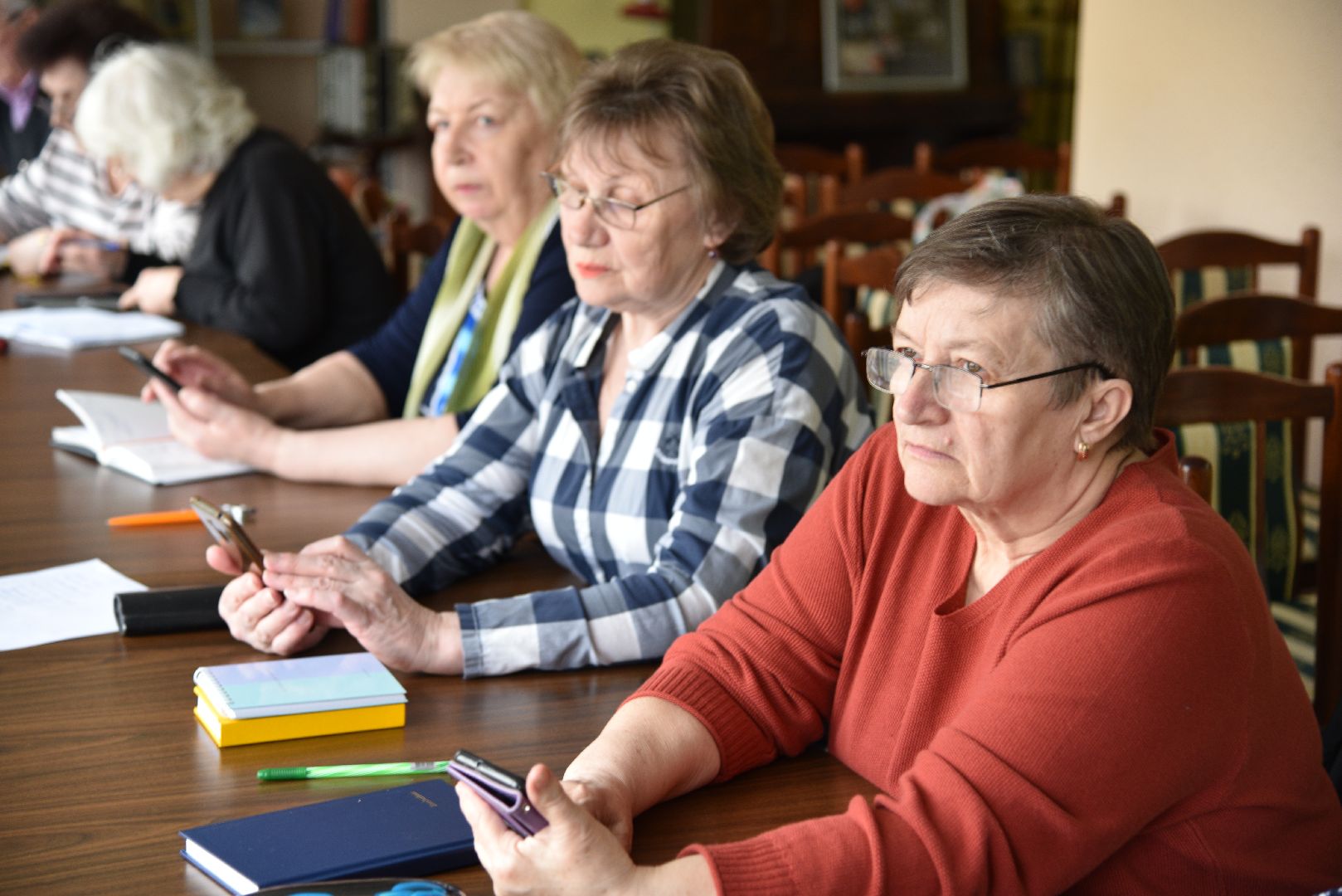 лотошино, библиотека, активное долголетие,