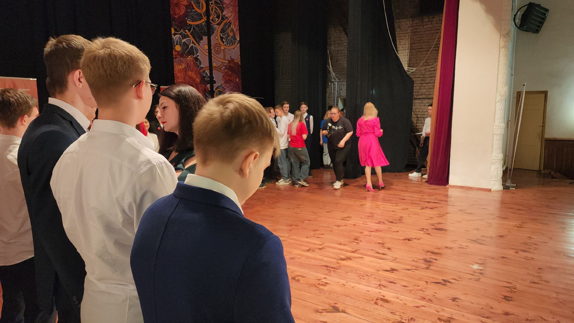 кашира, дк им ленина, движение первых, посвящение, волонеры, школьники, концерт,