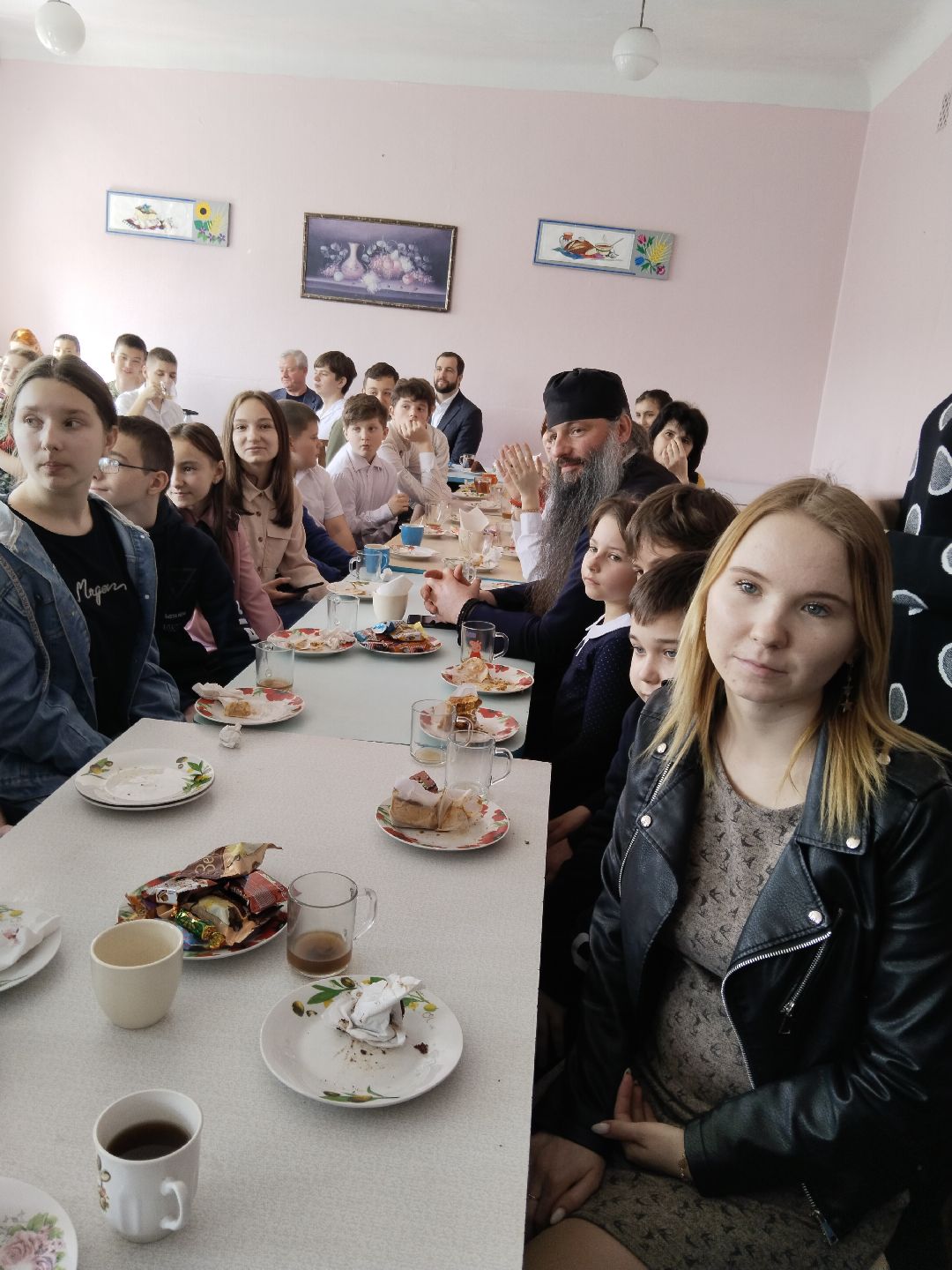 Чехов, Луганск, школа, помощь