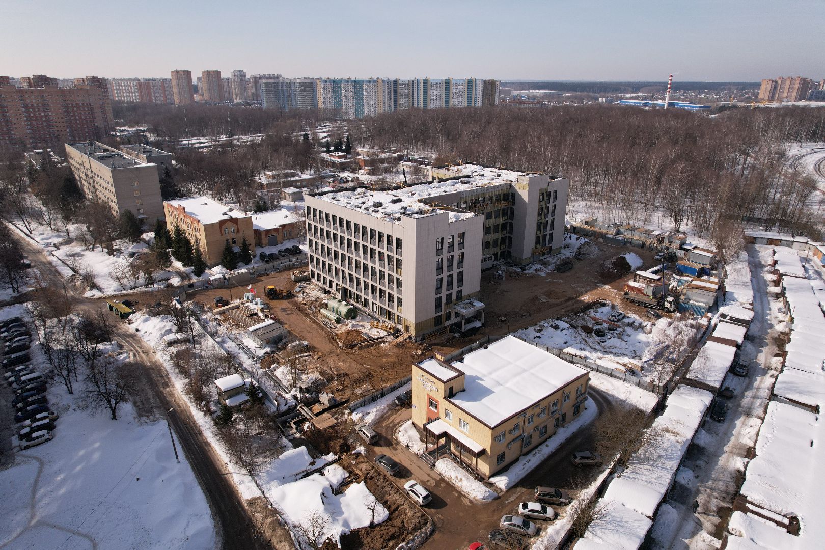 видео с коптера, поликлиника, медицина, лобня,