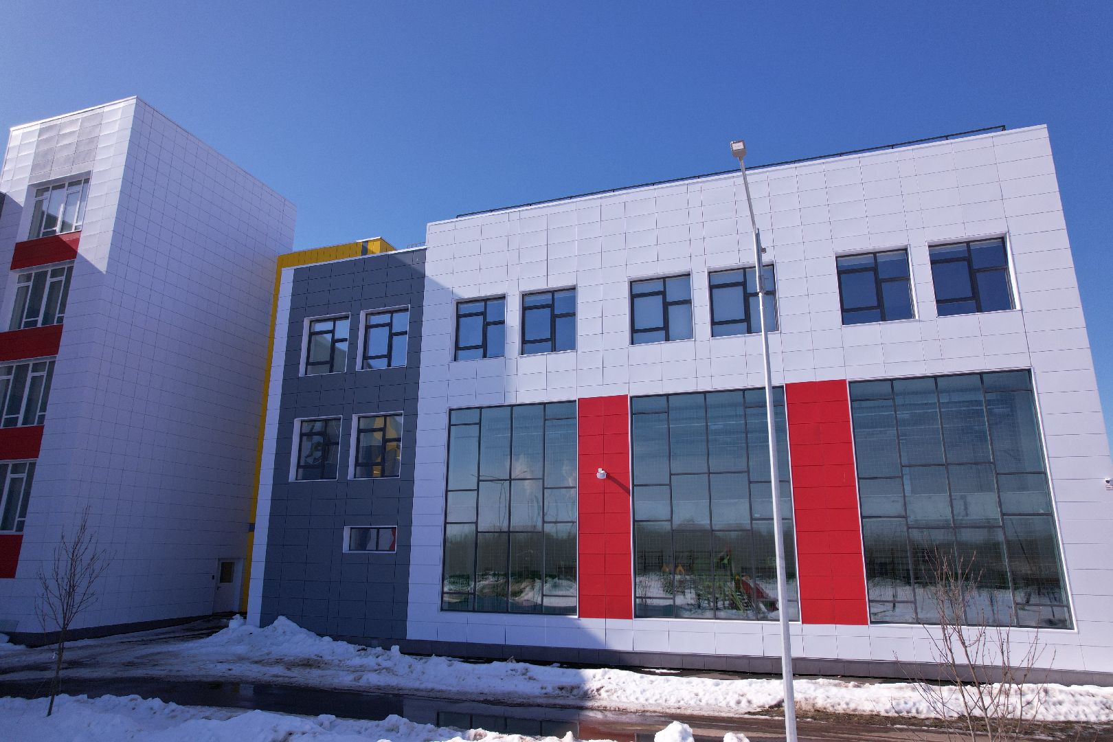 видео с коптера, лицей, школа,