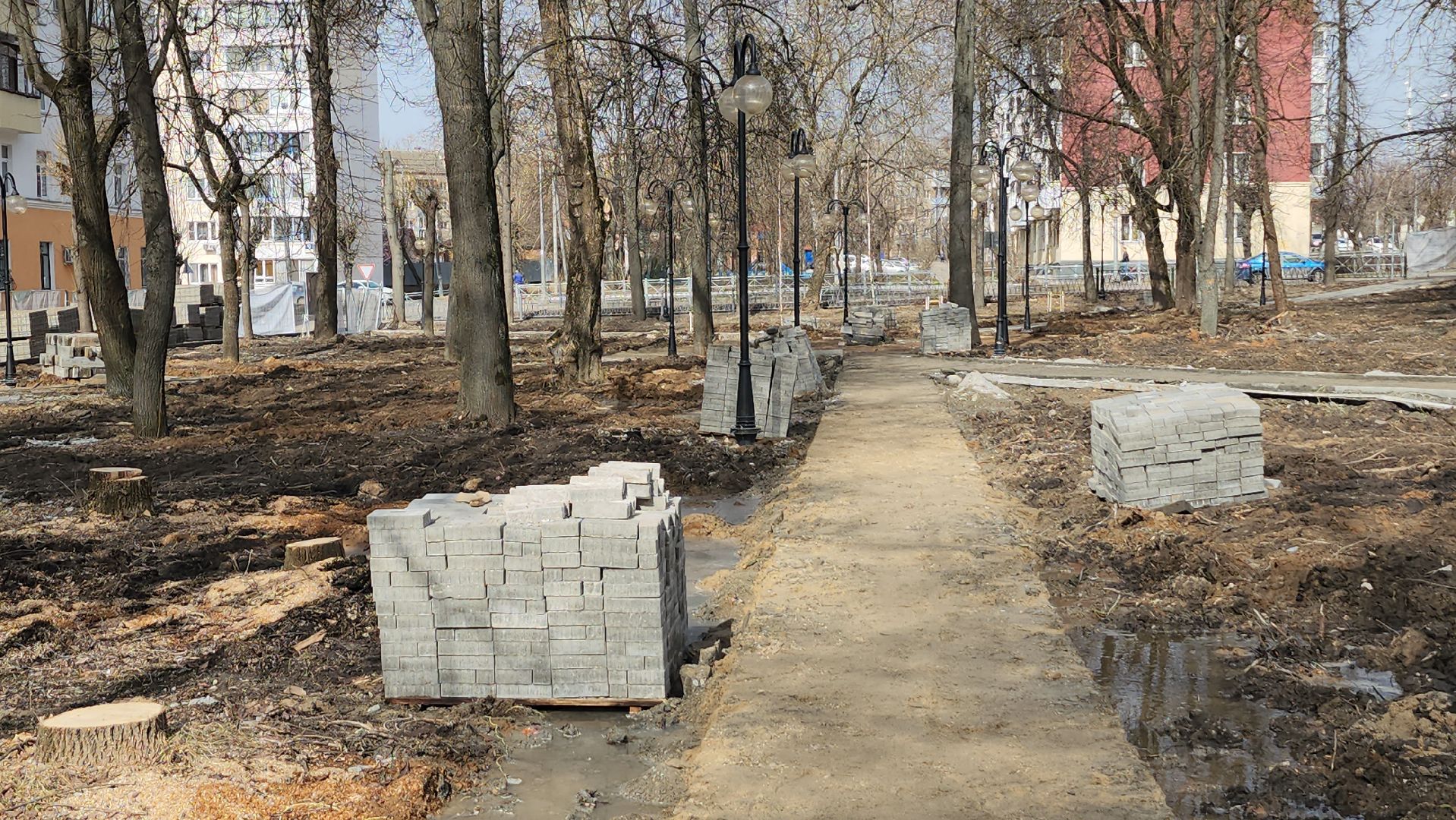 серпухов, сквер на северной площади, благоустройство, светильник, дорожки, национальные проекты,