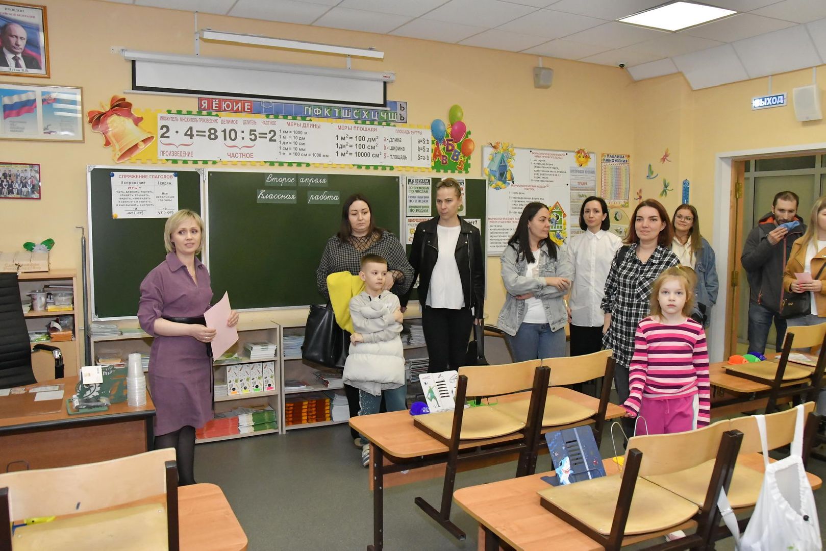 школаПерспектива, первыйкласс, скоровшколу, школыВласихи, ВласихаПерспектива,ЗАТО Власиха, власиха,