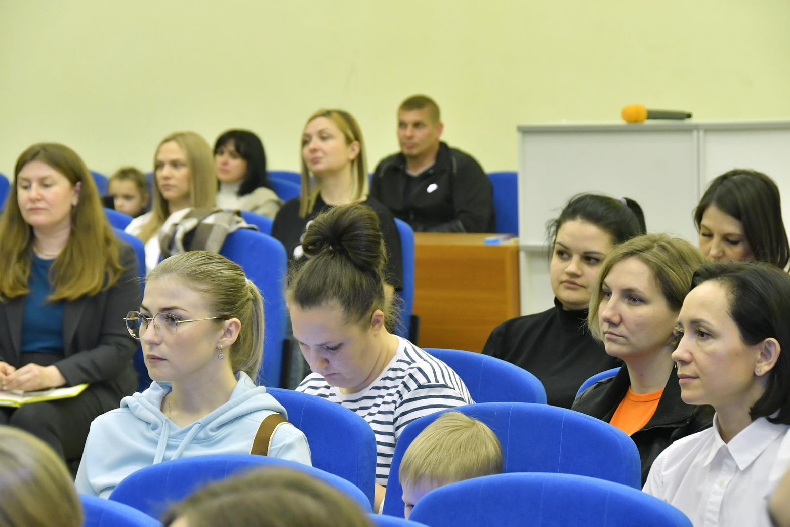 школаПерспектива, первыйкласс, скоровшколу, школыВласихи, ВласихаПерспектива,ЗАТО Власиха, власиха,