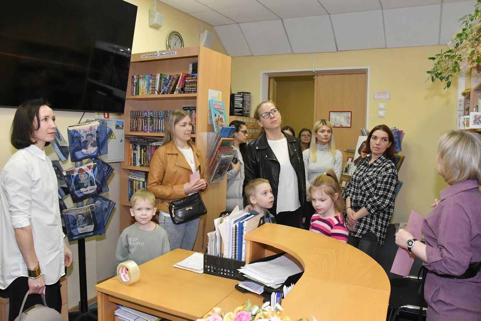 школаПерспектива, первыйкласс, скоровшколу, школыВласихи, ВласихаПерспектива,ЗАТО Власиха, власиха,