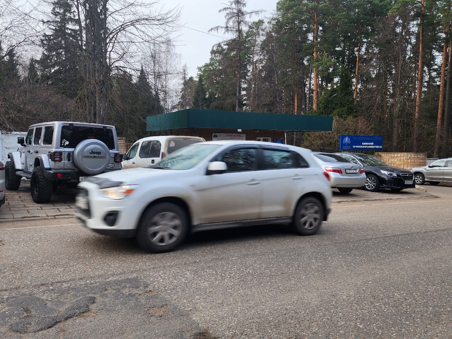 Звенигород, Выездная администрация, Транспорт, Парковки,