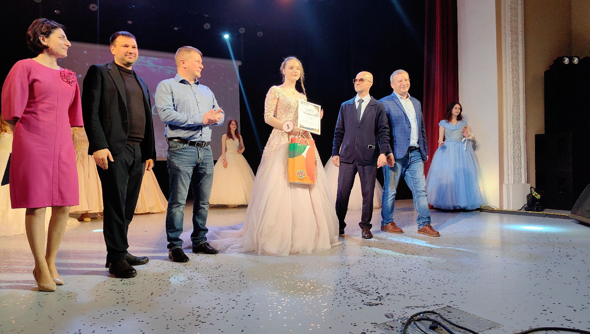 Мисс Весна 2024, конкурс, колледж, дефиле, нараждение, грамоты, корона,