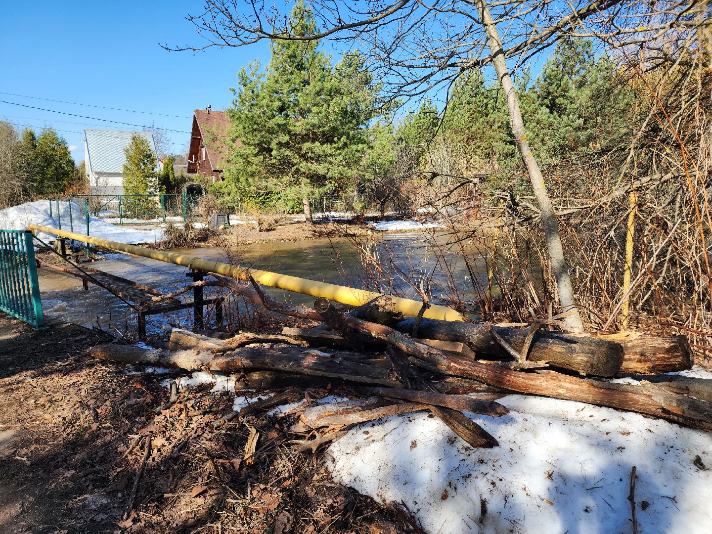 подтопления, разлив реки, борьба с паводком,