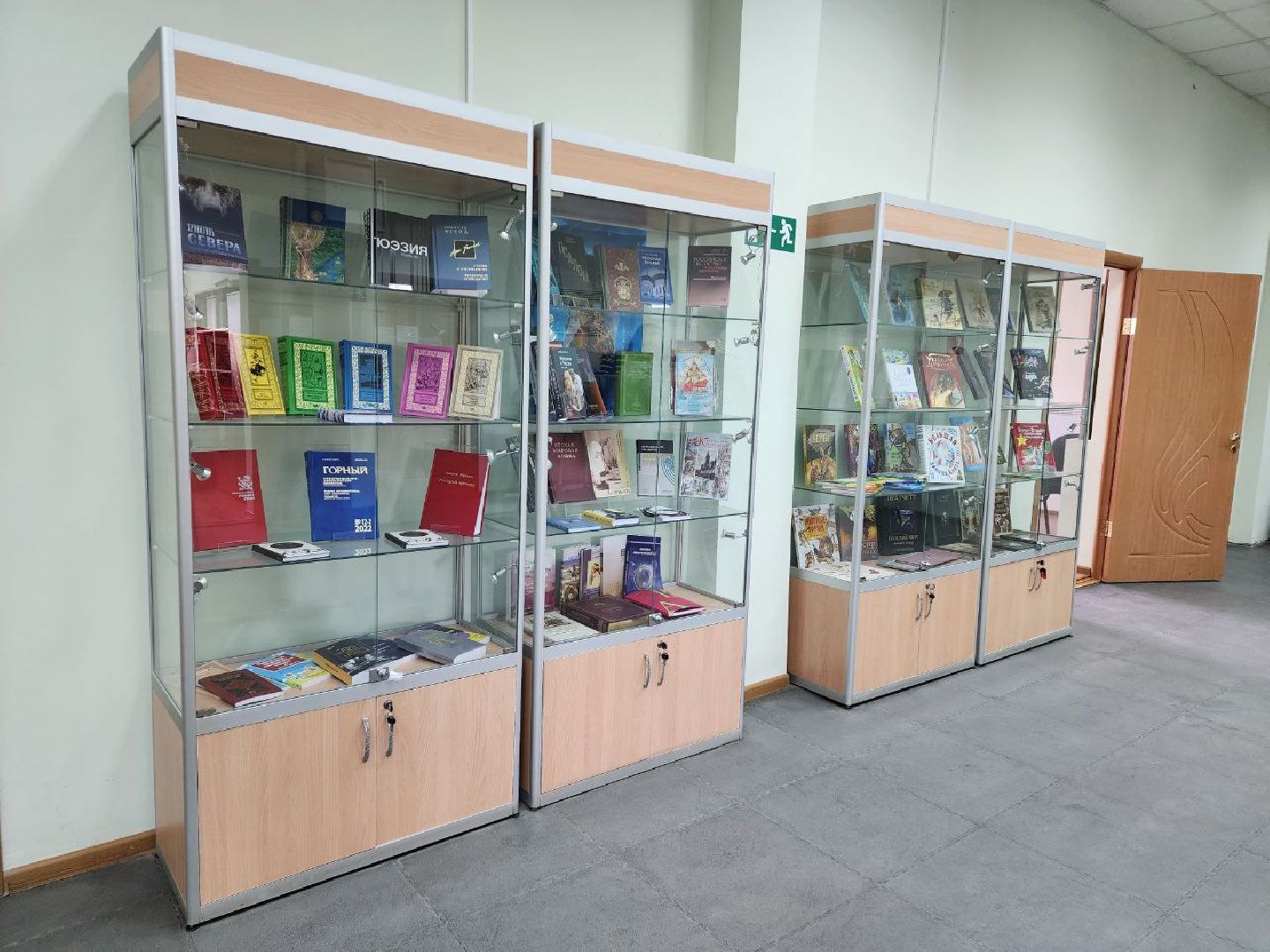 чехов, экономика, чеховский печатный двор, книги, типография,