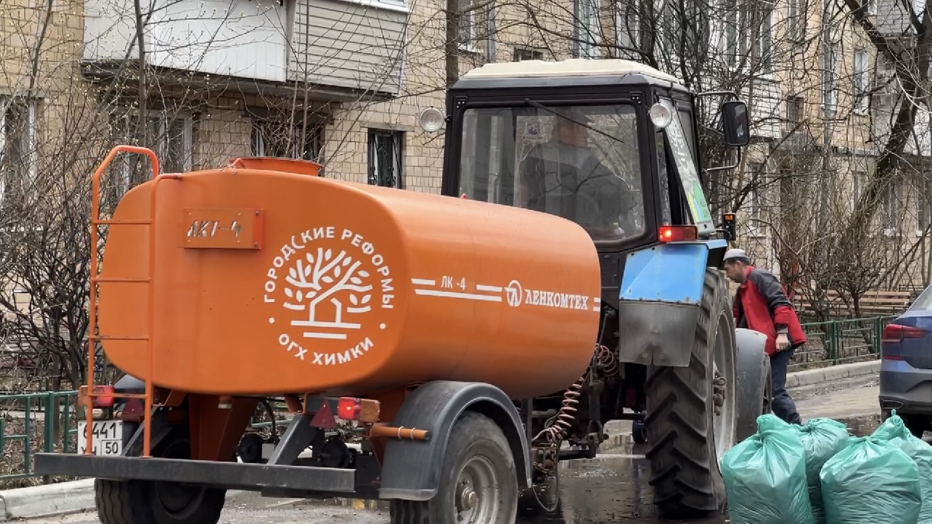 химки, благоустройство, месяц чистоты и благоустройства, уборка дворов, уборка города,