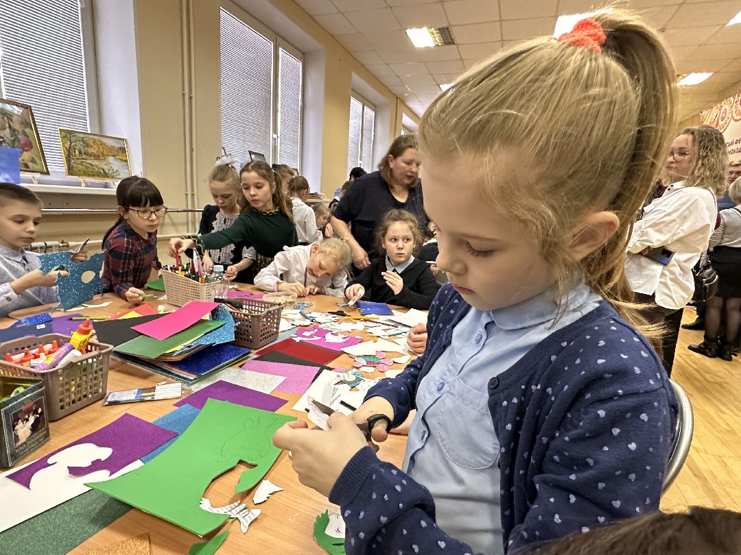 Одинцово, Культура, Книга сказок, Юные писатели, Иллюстраторы