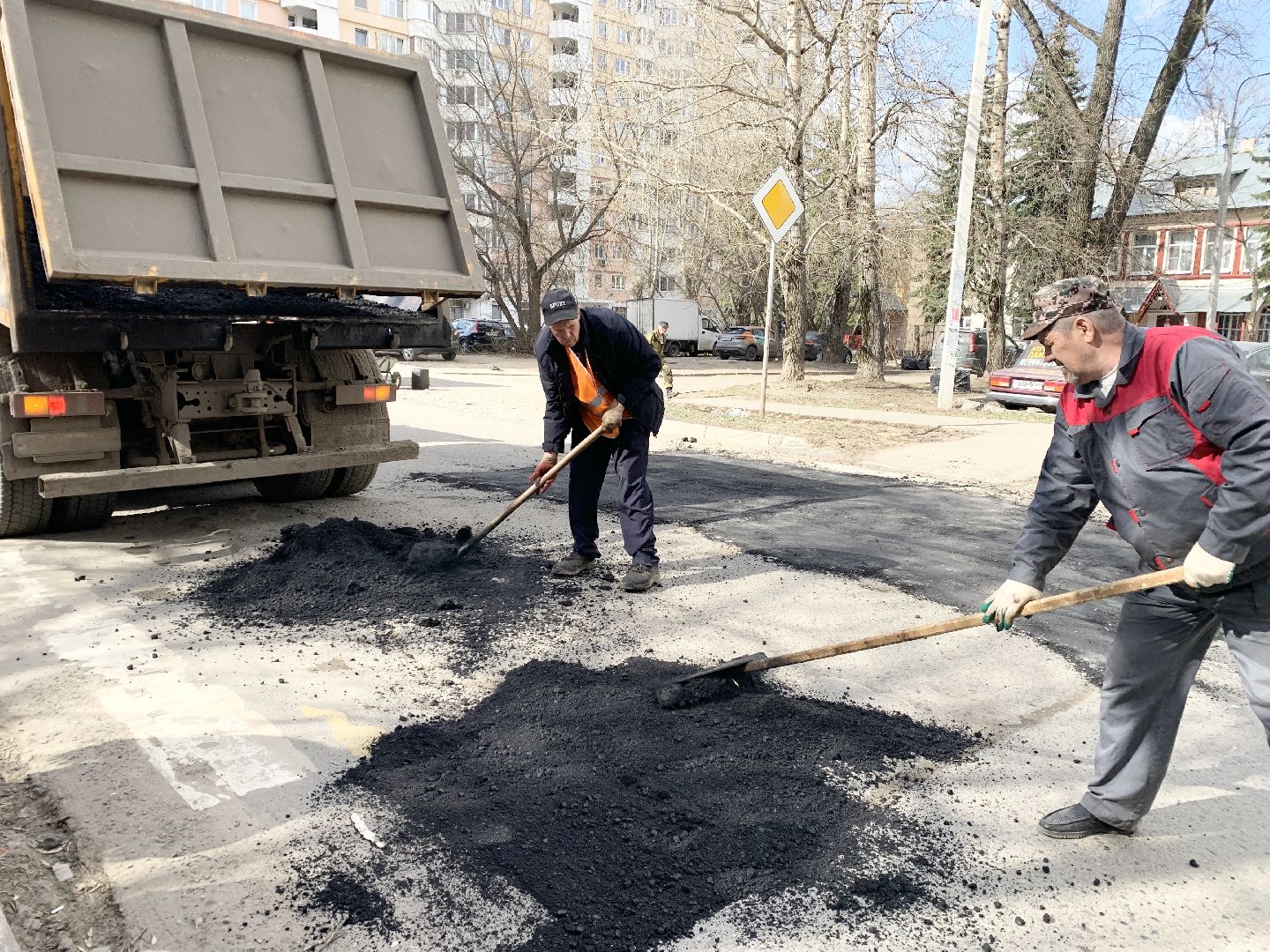 Балашиха, Подмосковье, Дороги, ямочный ремонт, ямы, искусственные дорожные неровности, лежачие полицейские,
